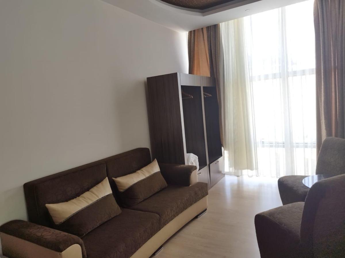 Luks Hotel เมร์ซีน ภายนอก รูปภาพ